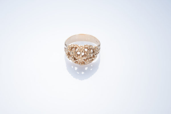 Margarita Daisy in 14k Yellow Gold by James Avery Retired